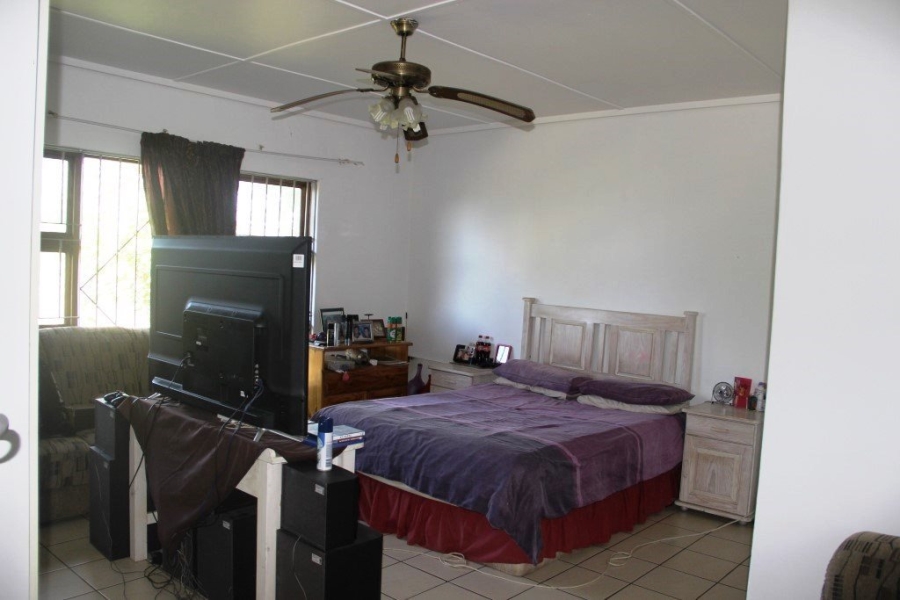 4 Bedroom Property for Sale in Marina Beach KwaZulu-Natal