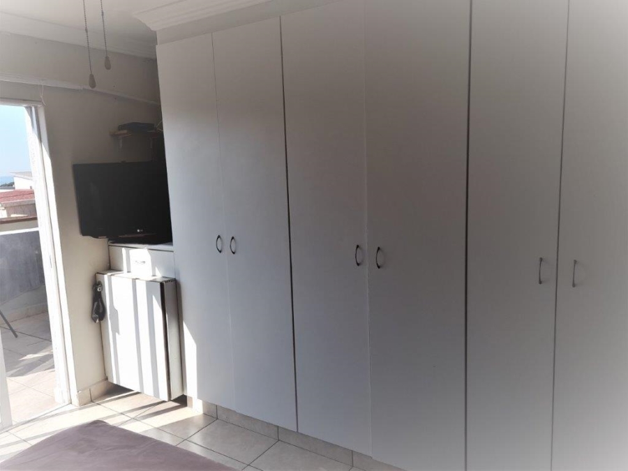 3 Bedroom Property for Sale in St Michaels On Sea KwaZulu-Natal