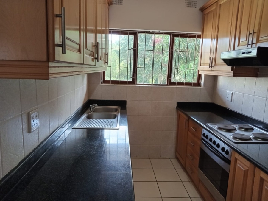 2 Bedroom Property for Sale in Umtentweni KwaZulu-Natal