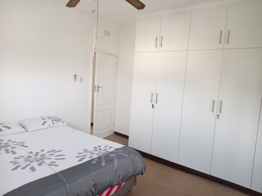 2 Bedroom Property for Sale in Umtentweni KwaZulu-Natal