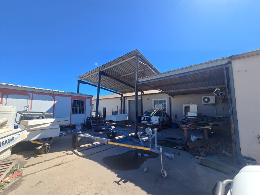  Bedroom Property for Sale in Stanger Industrial KwaZulu-Natal