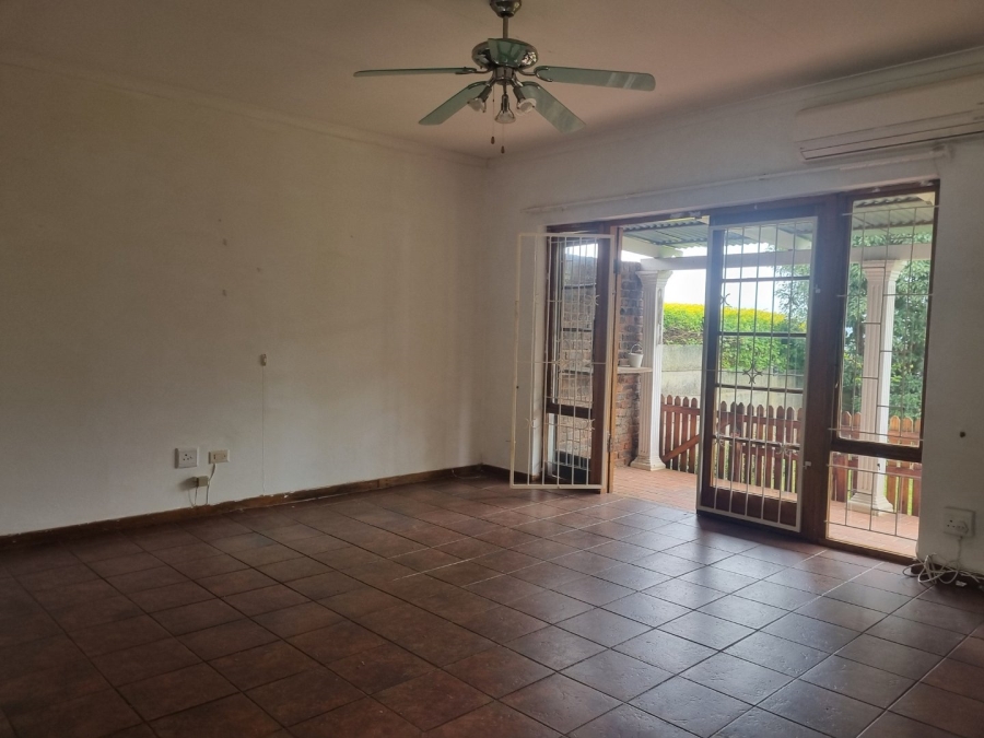 To Let 3 Bedroom Property for Rent in Prestbury KwaZulu-Natal