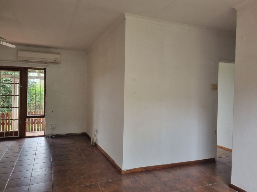 To Let 3 Bedroom Property for Rent in Prestbury KwaZulu-Natal