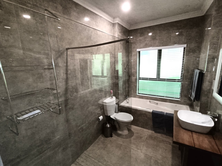 3 Bedroom Property for Sale in Pennington KwaZulu-Natal