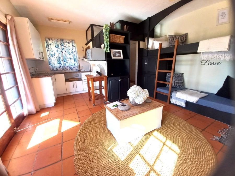 1 Bedroom Property for Sale in Anerley KwaZulu-Natal