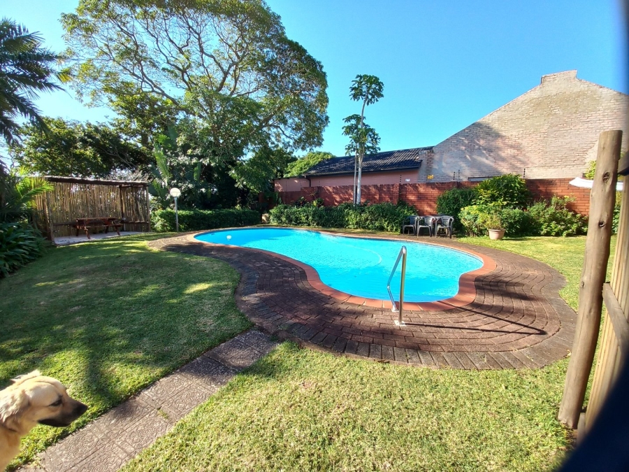 1 Bedroom Property for Sale in Anerley KwaZulu-Natal