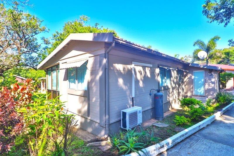 2 Bedroom Property for Sale in Hibberdene KwaZulu-Natal