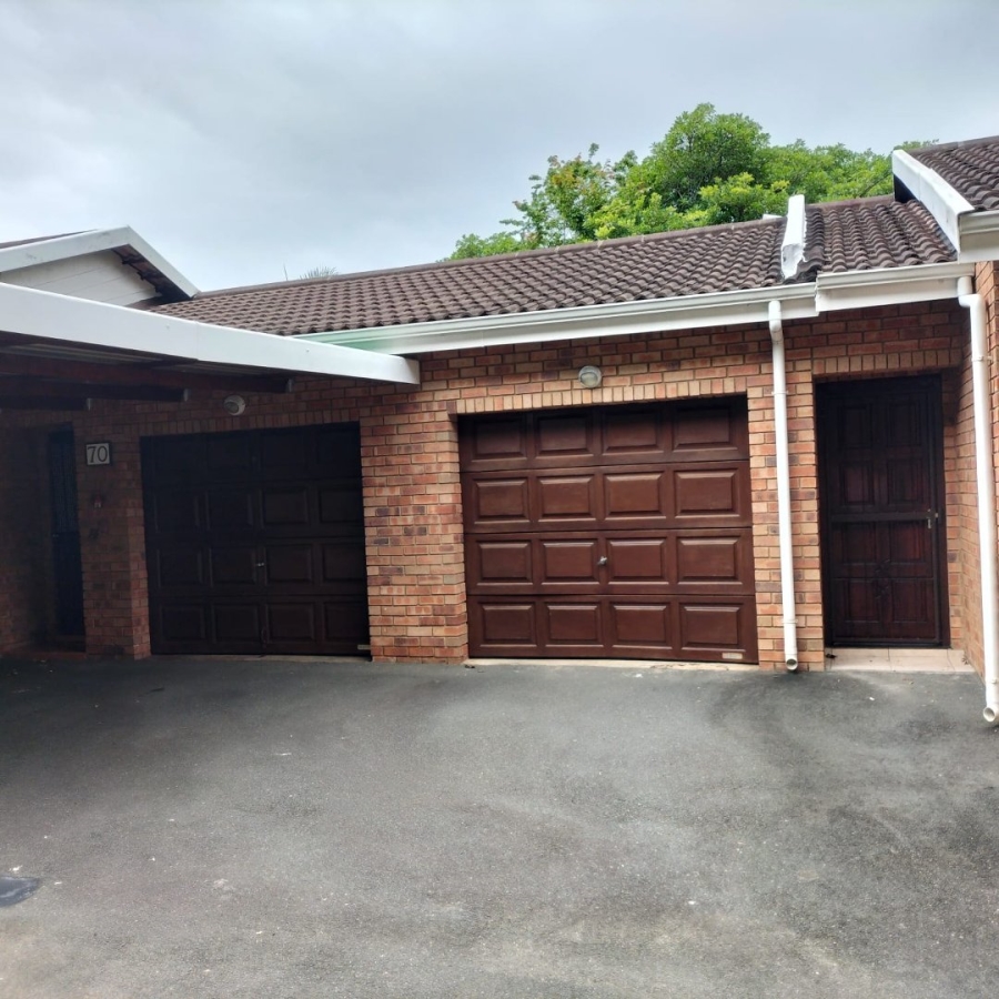 To Let 2 Bedroom Property for Rent in Margate KwaZulu-Natal