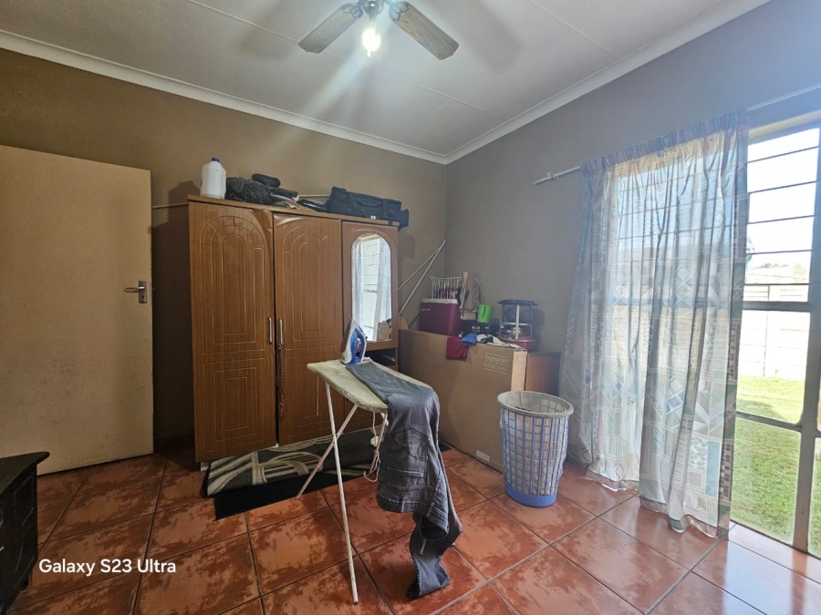 4 Bedroom Property for Sale in Pioneer Park KwaZulu-Natal