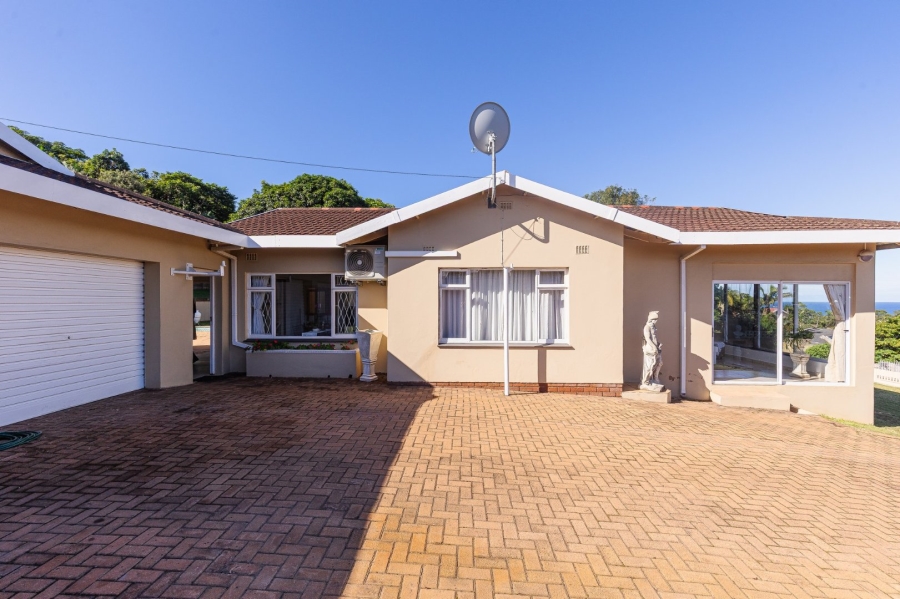 3 Bedroom Property for Sale in Uvongo KwaZulu-Natal