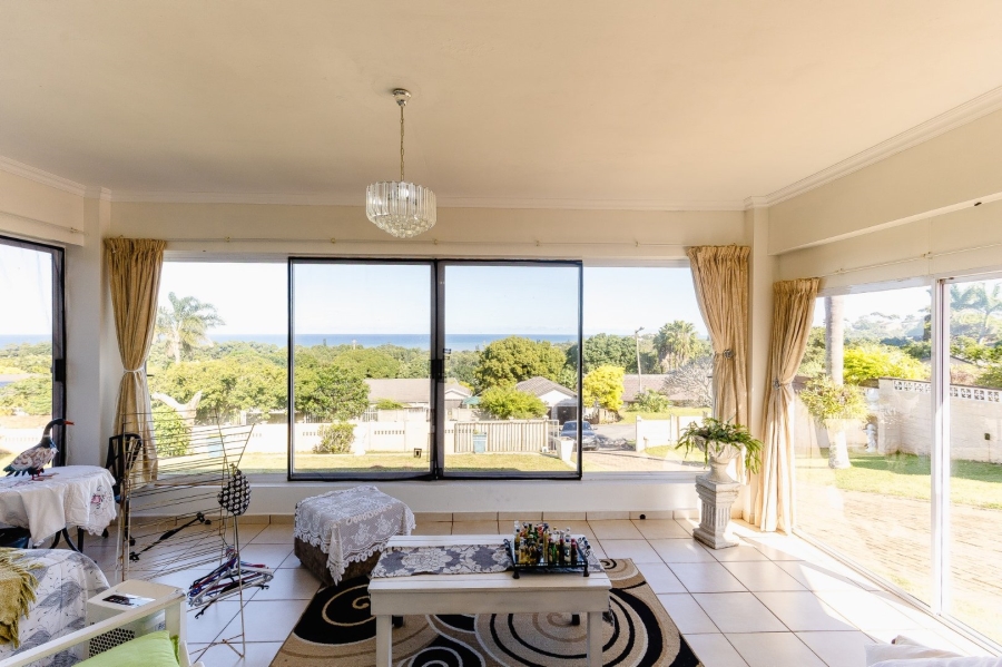 3 Bedroom Property for Sale in Uvongo KwaZulu-Natal