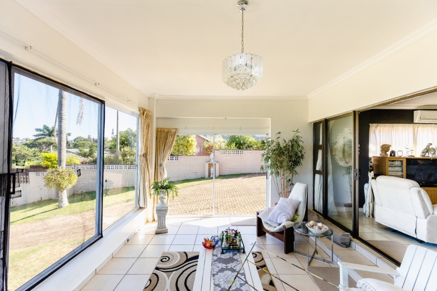 3 Bedroom Property for Sale in Uvongo KwaZulu-Natal