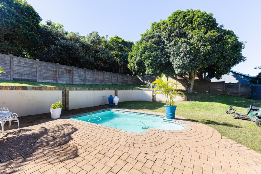 3 Bedroom Property for Sale in Uvongo KwaZulu-Natal