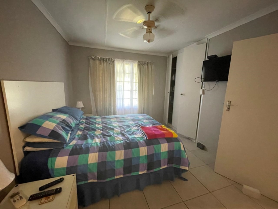 3 Bedroom Property for Sale in Port Edward KwaZulu-Natal