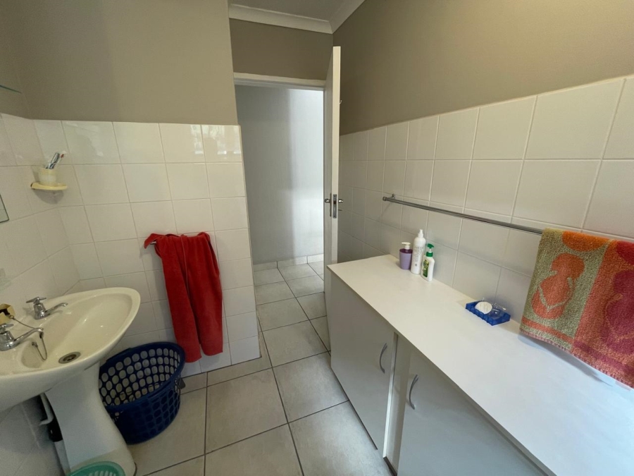 3 Bedroom Property for Sale in Port Edward KwaZulu-Natal
