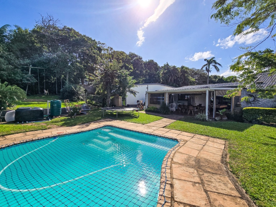 4 Bedroom Property for Sale in Umtentweni KwaZulu-Natal