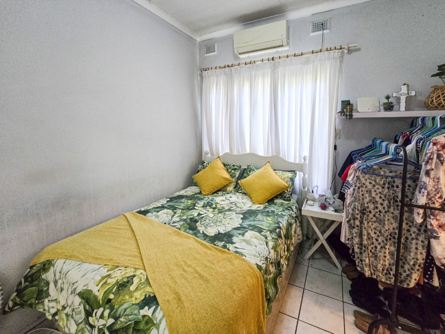 4 Bedroom Property for Sale in Umtentweni KwaZulu-Natal