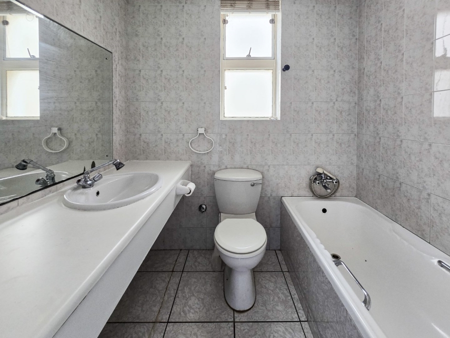 3 Bedroom Property for Sale in Manaba Beach KwaZulu-Natal