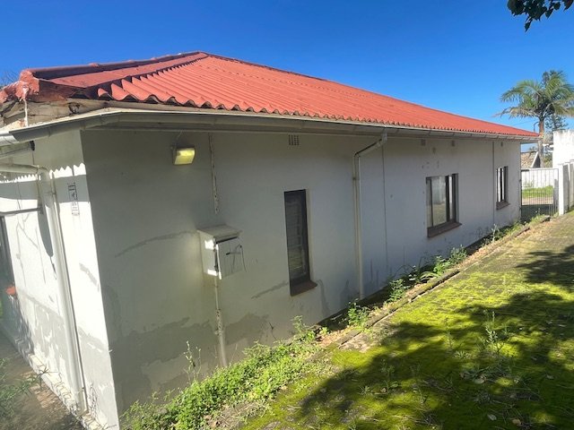 3 Bedroom Property for Sale in Uvongo KwaZulu-Natal
