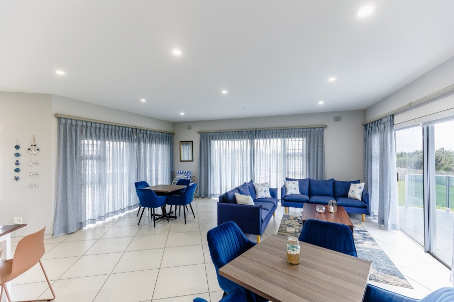 7 Bedroom Property for Sale in Uvongo KwaZulu-Natal