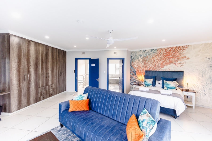 7 Bedroom Property for Sale in Uvongo KwaZulu-Natal
