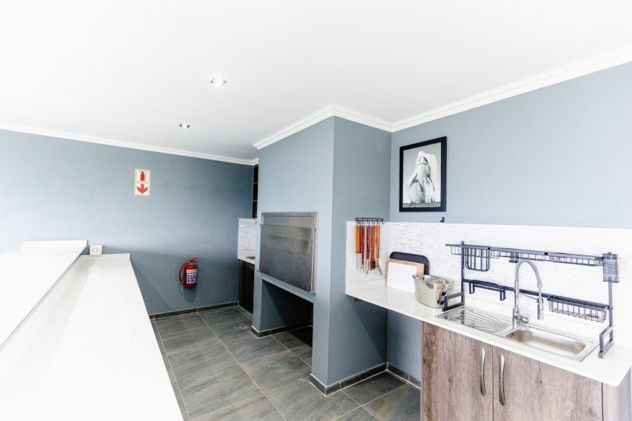 7 Bedroom Property for Sale in Uvongo KwaZulu-Natal