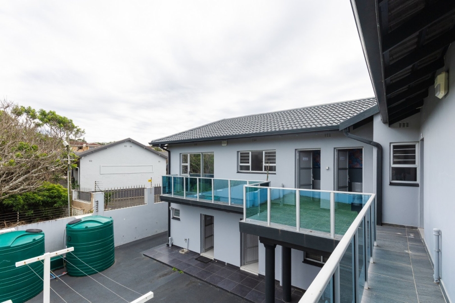 7 Bedroom Property for Sale in Uvongo KwaZulu-Natal