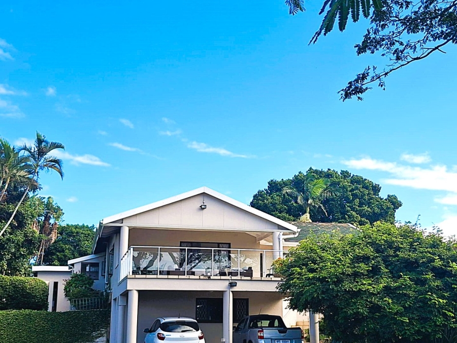 5 Bedroom Property for Sale in Uvongo KwaZulu-Natal