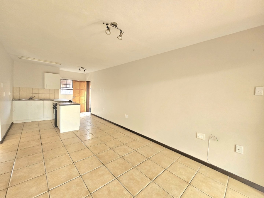 2 Bedroom Property for Sale in Pioneer Park KwaZulu-Natal