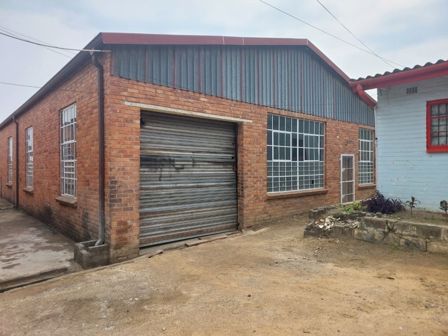  Bedroom Property for Sale in Moola Industrial KwaZulu-Natal