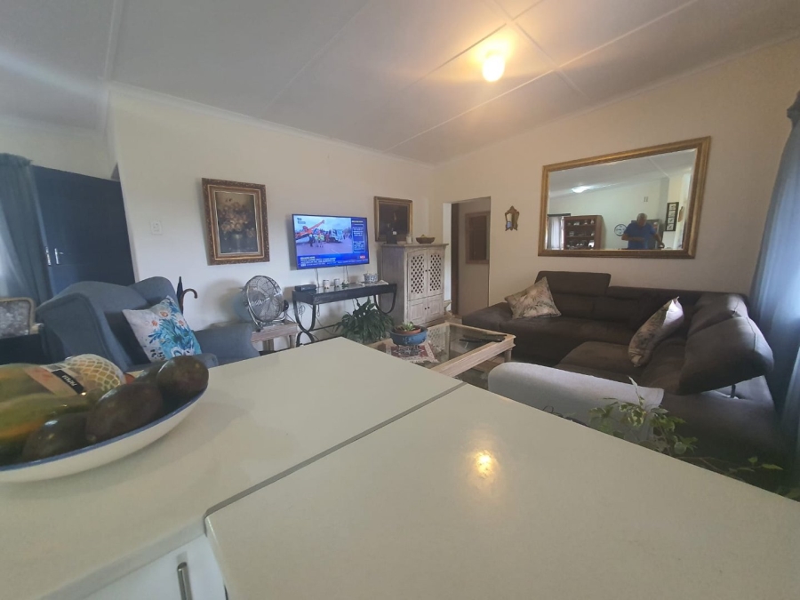 3 Bedroom Property for Sale in Sunwich Port KwaZulu-Natal