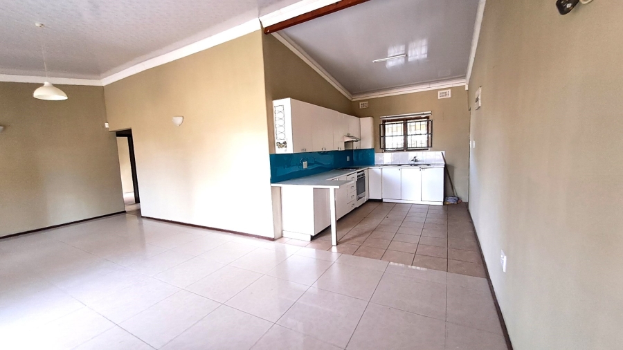 3 Bedroom Property for Sale in Port Edward KwaZulu-Natal