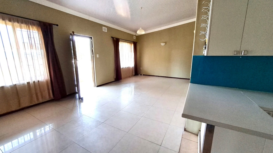 3 Bedroom Property for Sale in Port Edward KwaZulu-Natal