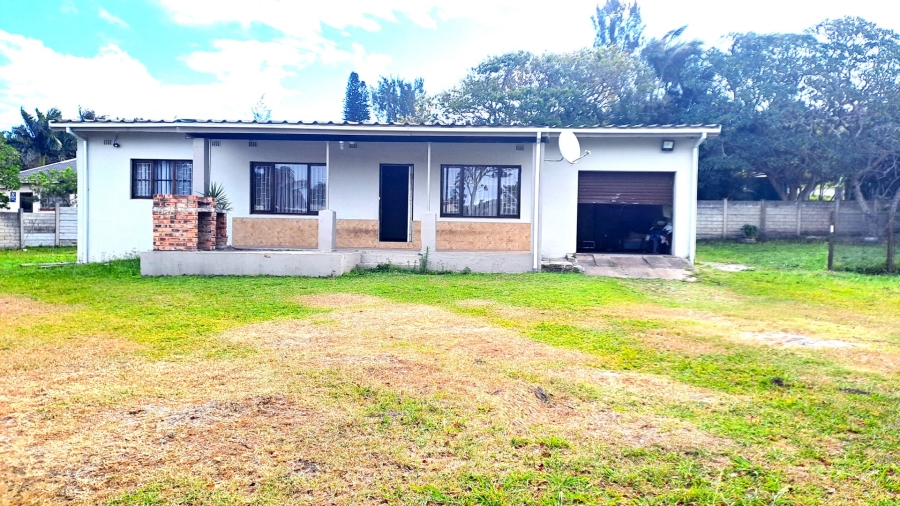 3 Bedroom Property for Sale in Port Edward KwaZulu-Natal