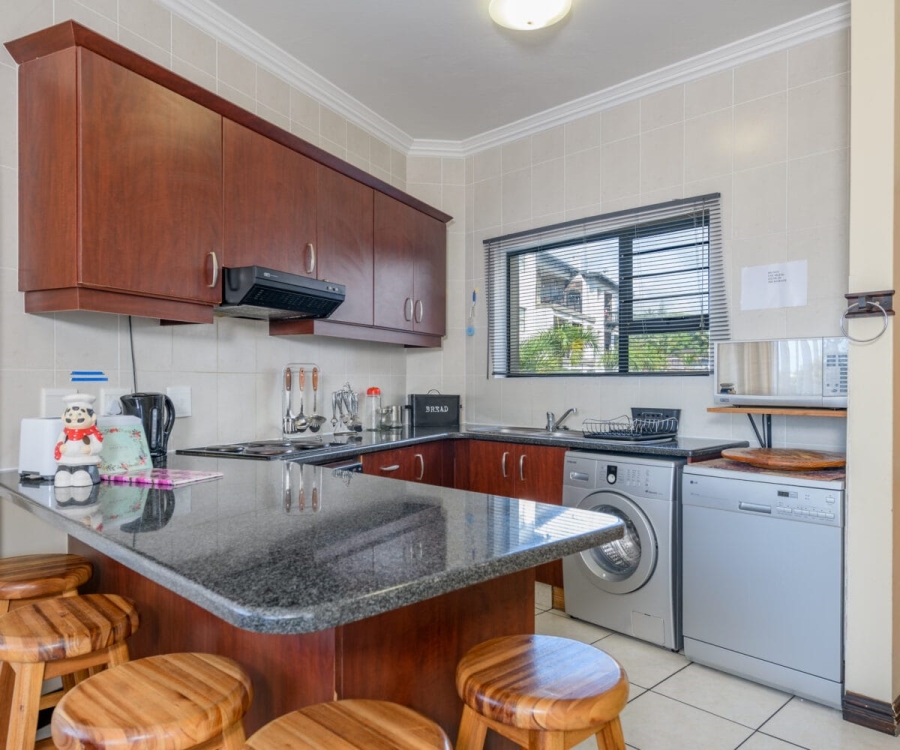 3 Bedroom Property for Sale in Uvongo KwaZulu-Natal