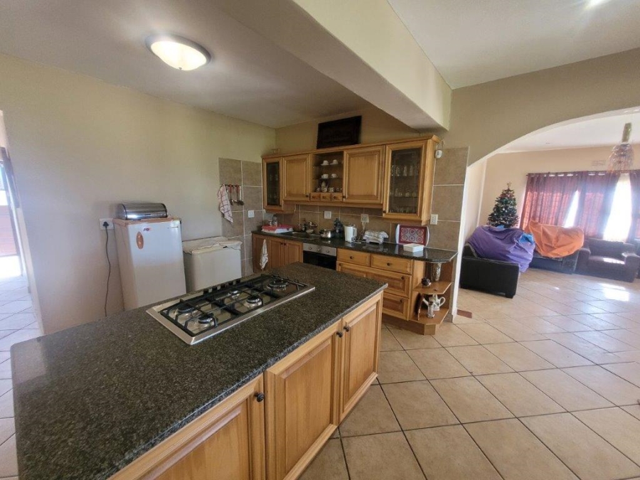 4 Bedroom Property for Sale in Hibberdene KwaZulu-Natal