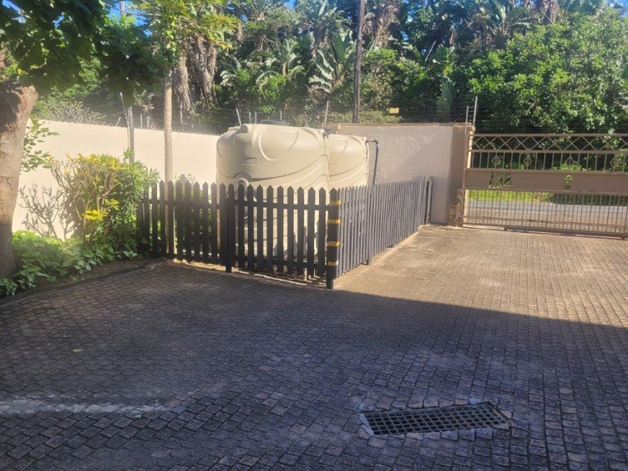 4 Bedroom Property for Sale in Hibberdene KwaZulu-Natal