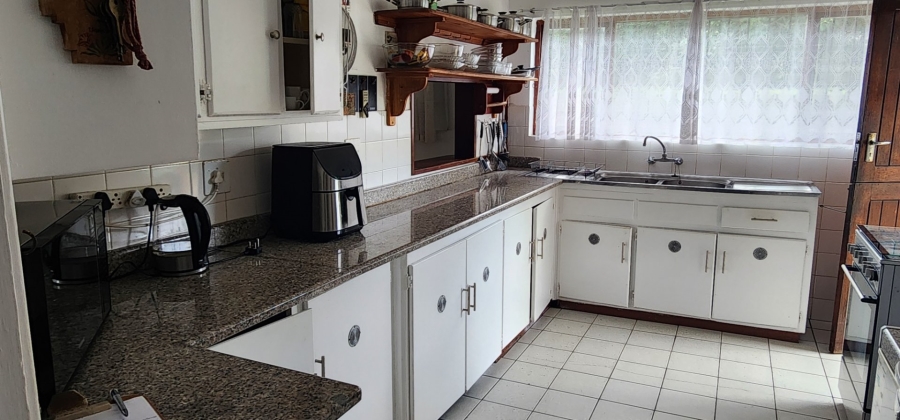 3 Bedroom Property for Sale in Oslo Beach KwaZulu-Natal