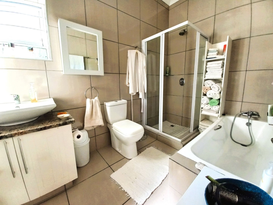 3 Bedroom Property for Sale in Umzumbe KwaZulu-Natal