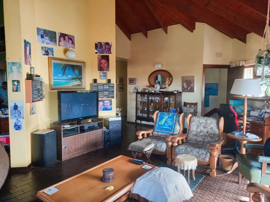 4 Bedroom Property for Sale in Margate KwaZulu-Natal