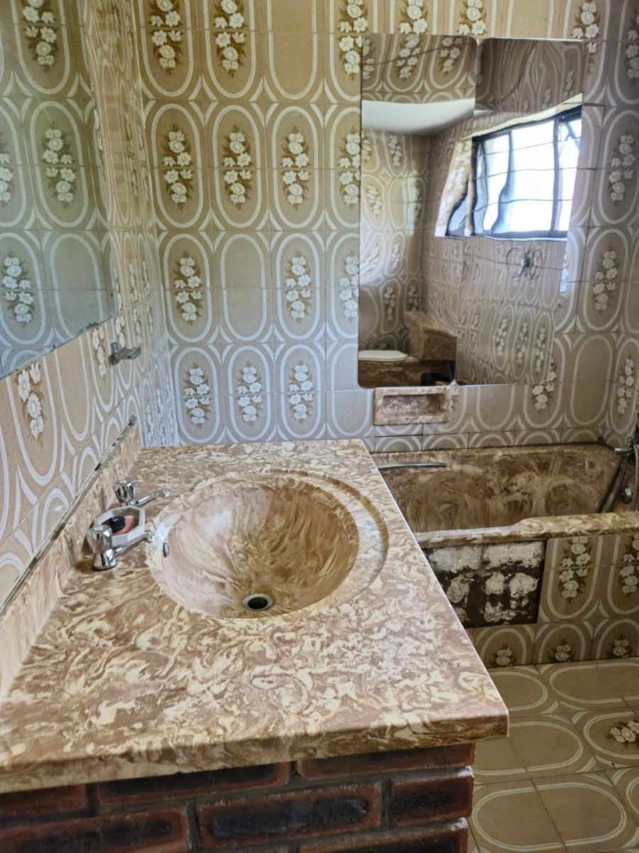 4 Bedroom Property for Sale in Isipingo Hills KwaZulu-Natal