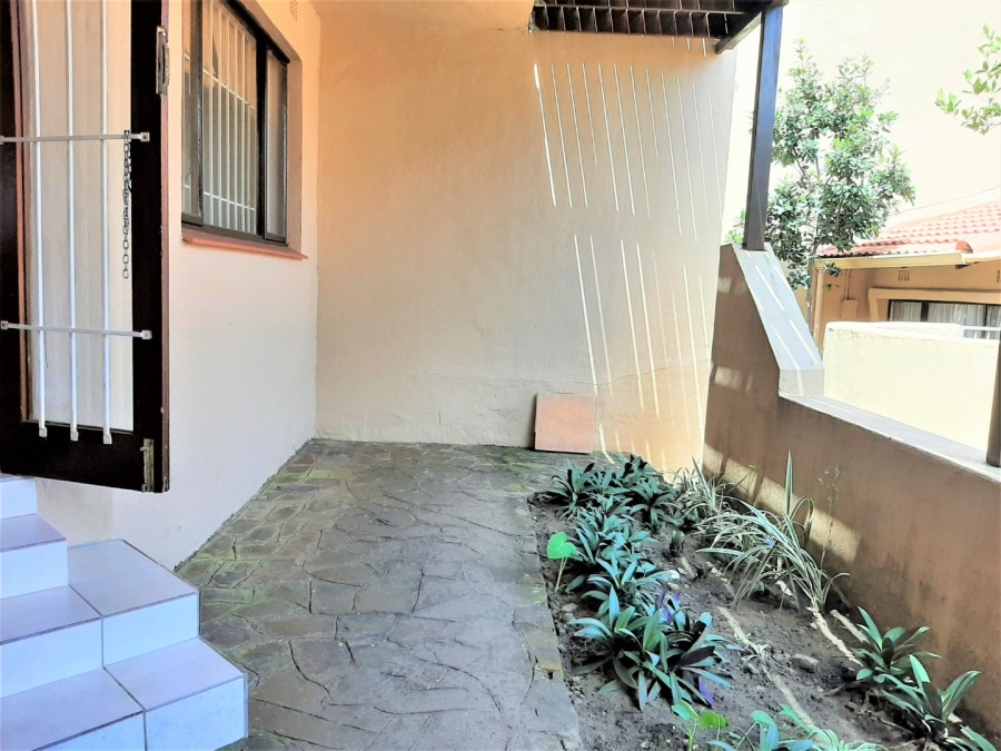 3 Bedroom Property for Sale in Glenmore KwaZulu-Natal