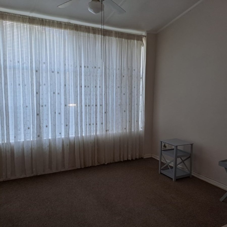 1 Bedroom Property for Sale in Scottburgh Central KwaZulu-Natal