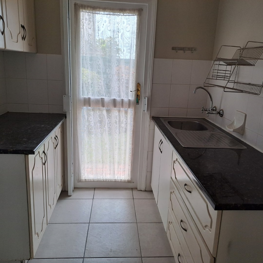 2 Bedroom Property for Sale in Scottburgh Central KwaZulu-Natal