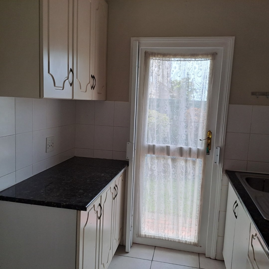 2 Bedroom Property for Sale in Scottburgh Central KwaZulu-Natal