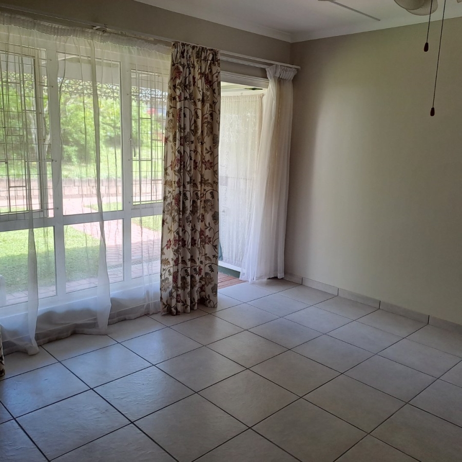 2 Bedroom Property for Sale in Scottburgh Central KwaZulu-Natal