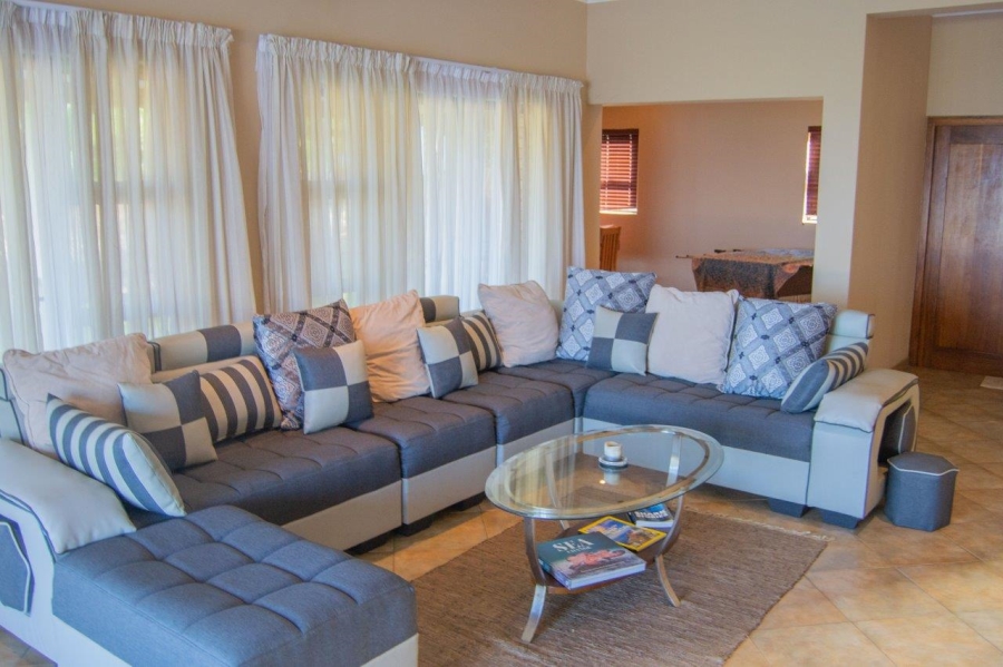 4 Bedroom Property for Sale in Woodgrange KwaZulu-Natal