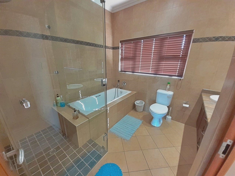 4 Bedroom Property for Sale in Woodgrange KwaZulu-Natal