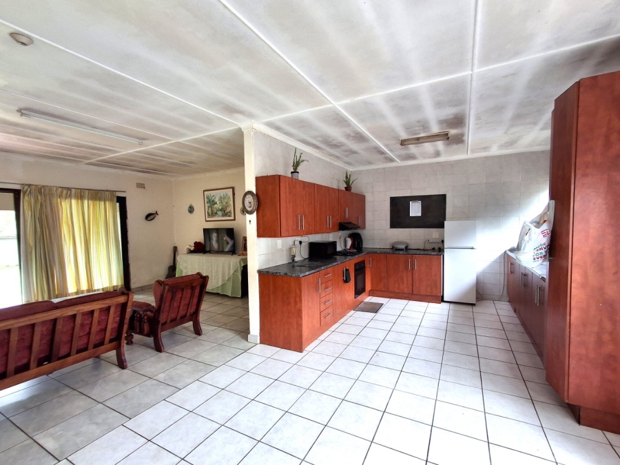 3 Bedroom Property for Sale in Port Edward KwaZulu-Natal
