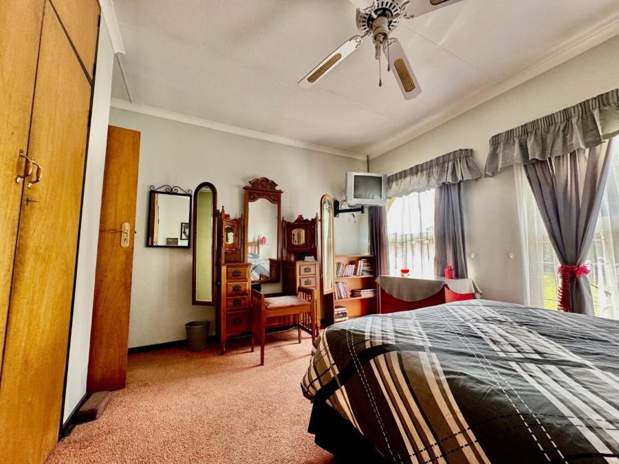 3 Bedroom Property for Sale in Barry Hertzog Park KwaZulu-Natal